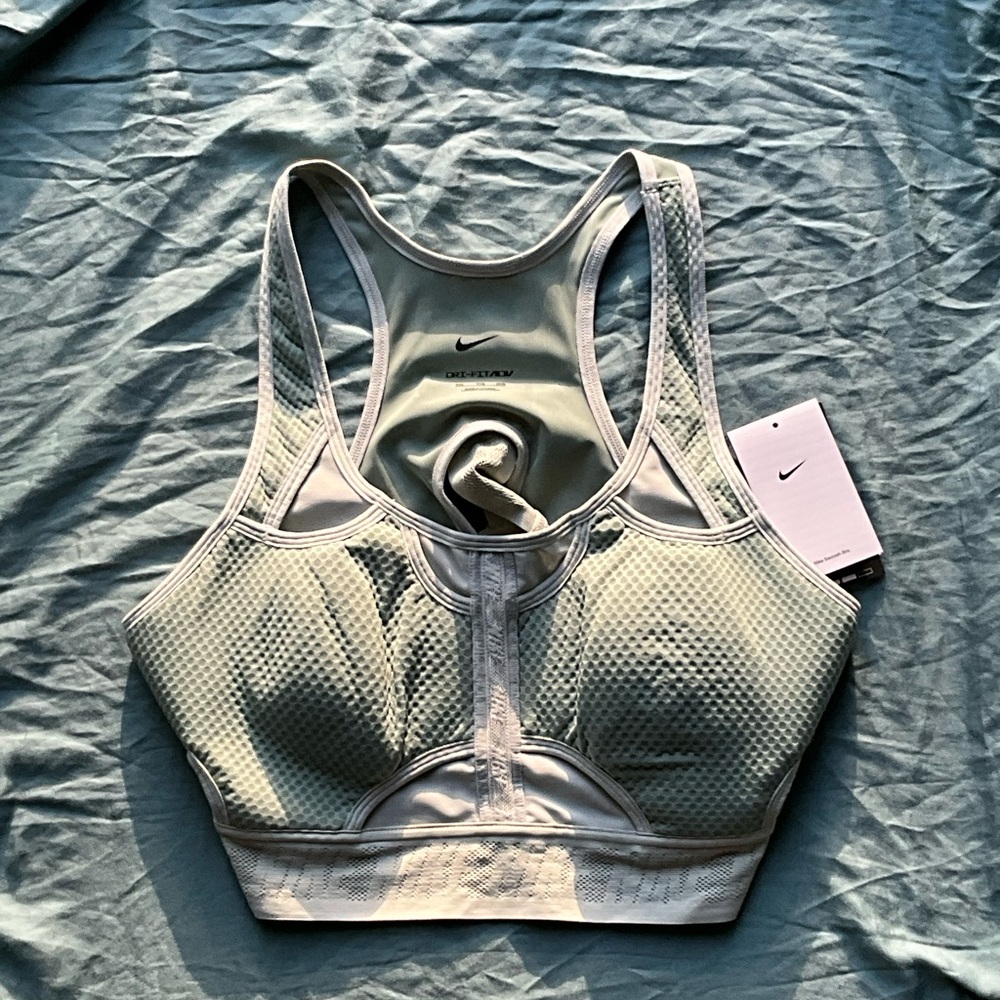 Nike Women's Mint Green Sports Bra